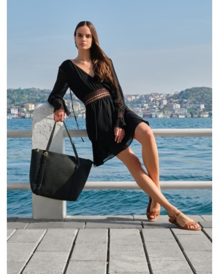 Bolsa de mano Gala Negro 1275 Lucky Bees 671LKB1556