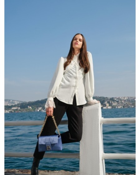 Bolso de hombro Aura Azul 314 Lucky Bees 671LKB1388